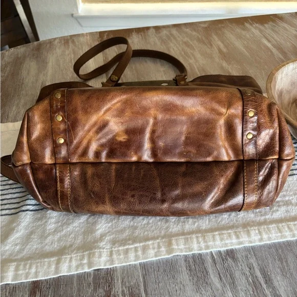 🌿🦋 Patricia Nash Benvenuto Distressed Leather Tote Bag - Picture 6 of 14